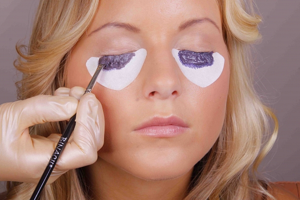 BINACIL Eyelash & Eyebrow Tint - Instruction Step 7
